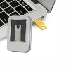 Metal USB Flash Drive - Image 2