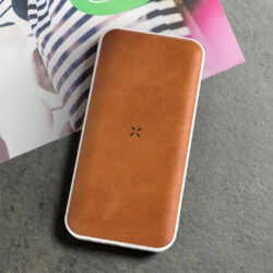 ALBECK - Recycled Leather 10000mAh PD Powerbank - White/Tan - Image 7