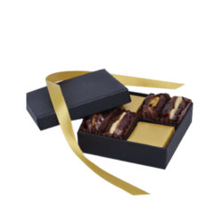 8 PIECES PREMIUM CHOCOLATE COATED DATES (C)