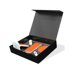 Recycled Leather Gift Set - Image 2