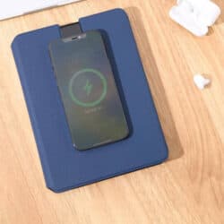 ONEX - CHANGE ZERO Recycled 10000mAh 15W MagSafe Wireless A5 Organizer 32GB - Navy Blue - Image 3