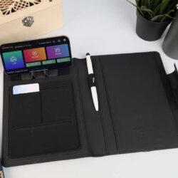 GEEK - Magsafe Power Bank Organiser - Image 3