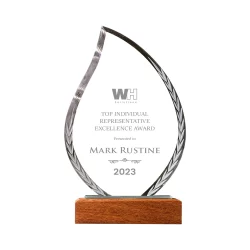 Jibbet | 11421 Leaf Shaped Crystal Trophy With Wooden Base